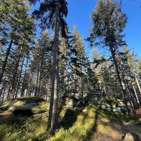 Szept Potoku 公寓 *